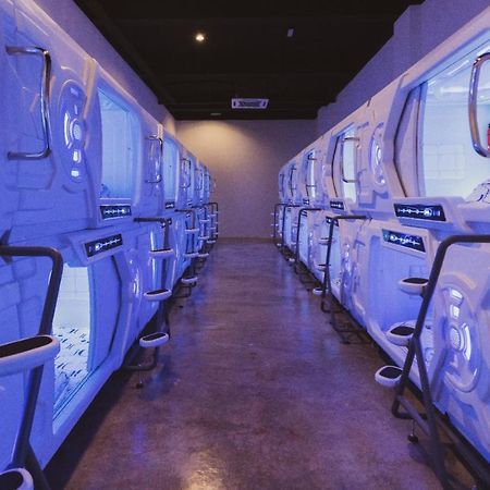 Hashtag.Capsule.Hostel Johor Bahru Exterior foto