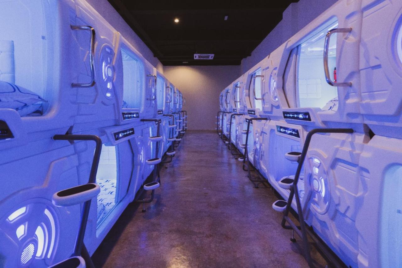 Hashtag.Capsule.Hostel Johor Bahru Exterior foto
